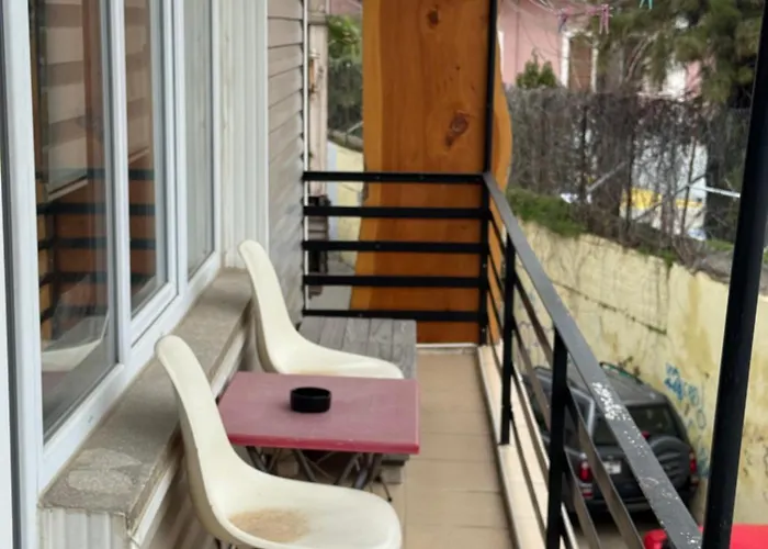 Apartment Kaleici, Great Location, With Separate Kitchen Antalya